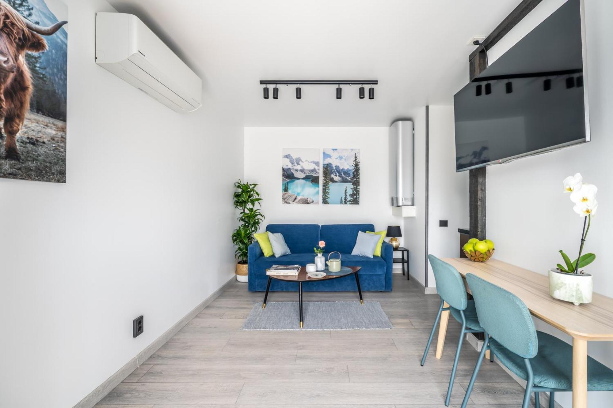 Family Garden Apartments With Free Private Parking & Playground Рига Экстерьер фото